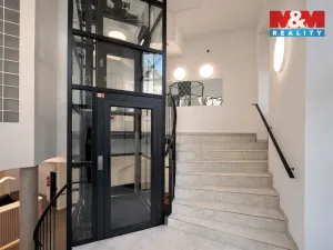 Pronájem komerční nemovitosti, Praha - Nové Město, Opletalova, 16 m2