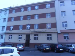 Pronájem bytu 1+kk, Praha - Nusle, Pod lázní, 25 m2