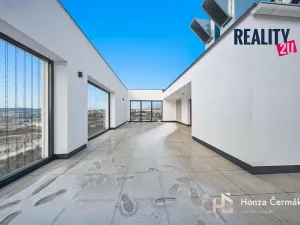 Pronájem bytu 1+kk, Brno, 35 m2