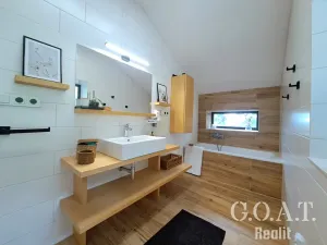 Pronájem rodinného domu, Plzeň, 140 m2