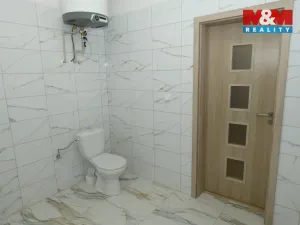 Prodej činžovního domu, Žleby, Zámecké náměstí, 228 m2