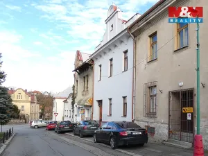 Prodej rodinného domu, Žleby, Zámecké náměstí, 228 m2