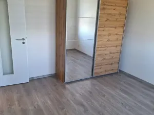 Pronájem bytu 3+kk, Polerady, 71 m2