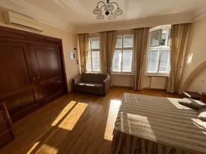 Prodej bytu 2+kk, Karlovy Vary, Vřídelní, 58 m2