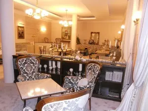 Pronájem restaurace, Karlovy Vary, Divadelní náměstí, 390 m2