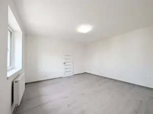 Pronájem bytu 2+kk, Nymburk, Park v Kolonii, 42 m2