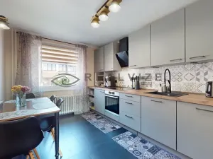 Prodej rodinného domu, Velešín, U Přehrady, 200 m2