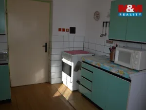 Prodej rodinného domu, Vestec, 349 m2