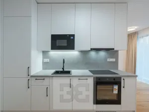 Pronájem bytu 1+kk, Praha - Košíře, Starokošířská, 40 m2