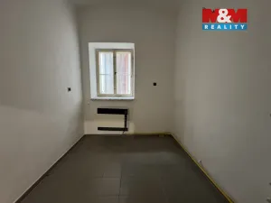 Pronájem kanceláře, Chrudim - Chrudim II, Široké schody, 31 m2