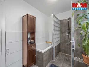 Prodej rodinného domu, Praha - Letňany, Velhartická, 178 m2