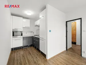 Prodej bytu 2+kk, Praha - Dejvice, K Matěji, 48 m2