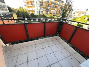 Pronájem bytu 2+kk, Praha - Vysočany, Poděbradská, 51 m2