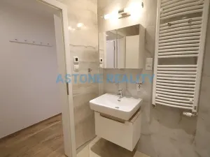 Prodej bytu 2+kk, Praha - Žižkov, Olšanská, 51 m2