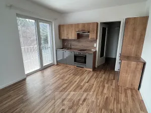 Pronájem bytu 1+kk, Praha - Libeň, 25 m2