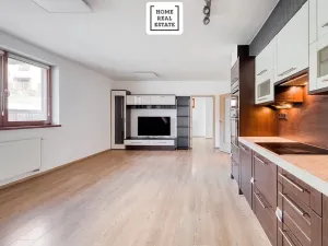 Prodej bytu 3+kk, Praha - Libeň, Nad Rokoskou, 77 m2