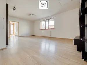 Prodej bytu 3+kk, Praha - Libeň, Nad Rokoskou, 77 m2