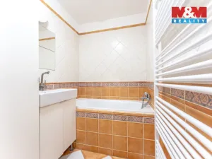 Prodej bytu 3+kk, Klecany, V Honech, 68 m2