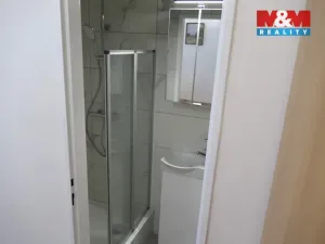 Pronájem bytu 1+kk, Loděnice, Spojovací, 21 m2