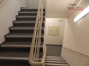 Pronájem obchodního prostoru, Lanškroun - Lanškroun-Vnitřní Město, nám. J. M. Marků, 130 m2