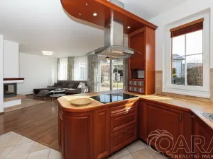 Prodej rodinného domu, Dolní Břežany, K Písnici, 98 m2