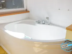 Prodej rodinného domu, Chvalíkovice, České školy, 180 m2