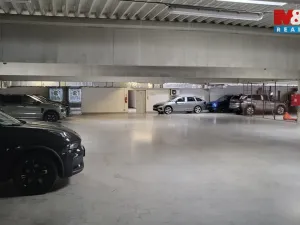 Pronájem garáže, Nupaky, Komerční, 420 m2