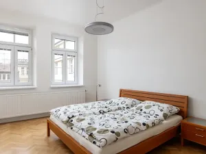 Prodej bytu 2+1, Praha - Nové Město, Ve Smečkách, 68 m2