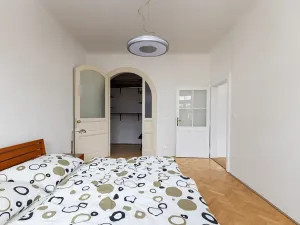 Prodej bytu 2+1, Praha - Nové Město, Ve Smečkách, 68 m2