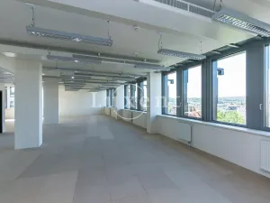 Pronájem kanceláře, Praha - Nusle, Lomnického, 208 m2