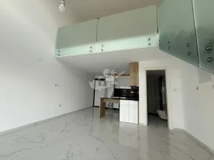 Prodej bytu 1+1, Trikomo, Kypr, 60 m2