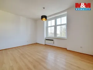 Prodej bytu 2+kk, Mariánské Lázně, Husova, 48 m2