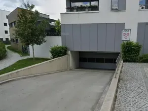 Pronájem garážového stání, Praha - Jinonice, Walterovo náměstí, 13 m2