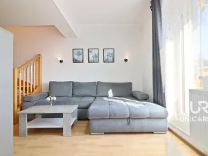 Prodej bytu 3+kk, Velešovice, 71 m2