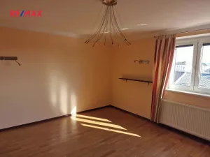 Pronájem bytu 4+1, Šumperk, Jesenická, 78 m2
