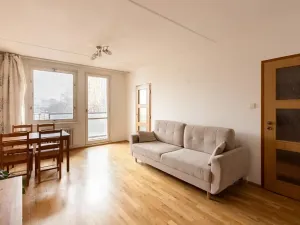 Pronájem bytu 3+1, Praha - Troja, Svídnická, 73 m2