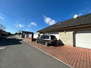 Prodej rodinného domu, Jesenice, Platanová, 435 m2