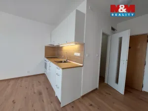 Pronájem bytu 1+1, Klášterec nad Ohří, Lípová, 36 m2