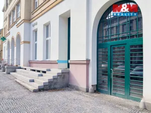 Pronájem obchodního prostoru, Opava - Město, Masarykova třída, 87 m2