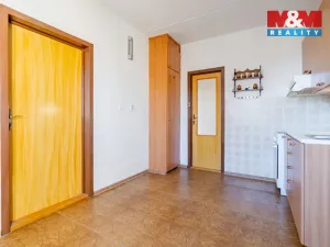 Prodej bytu 4+1, Trhové Sviny, Budovatelská, 82 m2