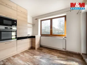 Prodej rodinného domu, Osík, 227 m2