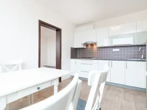 Pronájem bytu 3+1, Praha - Krč, Točitá, 69 m2