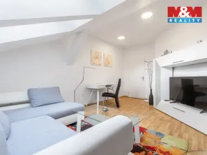 Pronájem kanceláře, Ostrava - Kunčičky, Škrobálkova, 173 m2