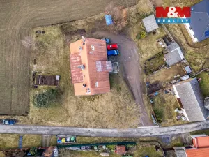 Prodej bytu 3+1, Bzová, 75 m2