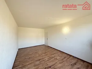 Pronájem bytu 2+1, Klášterec nad Ohří, Jana Ámose Komenského, 60 m2