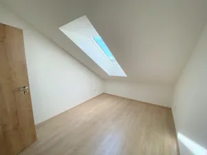 Pronájem bytu 4+kk, Jinačovice, 92 m2