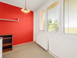 Prodej bytu 3+1, Studená, Komenského, 74 m2