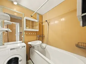 Prodej bytu 3+1, Studená, Komenského, 74 m2