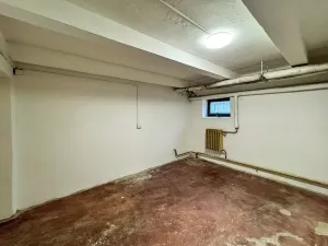 Pronájem skladu, Praha - Komořany, Krupná, 15 m2