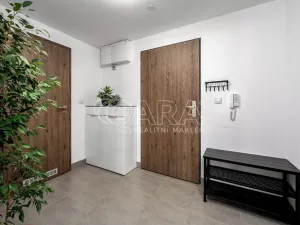 Prodej bytu 2+kk, Praha - Letňany, Tupolevova, 56 m2